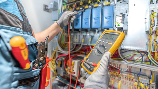 Best Electrical Troubleshooting Services  in Bellwood, IL